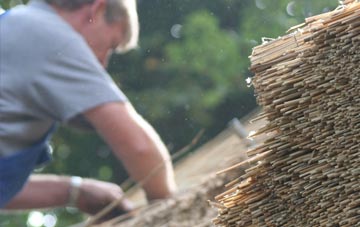 professional Braydon Side thatchers